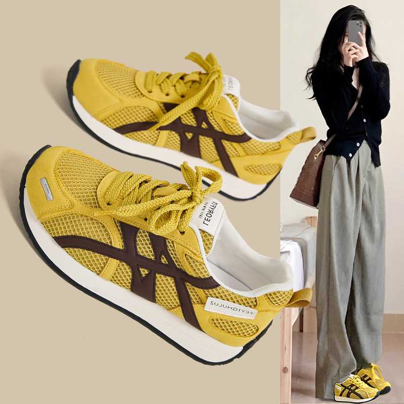 大人の魅力を引き立てる！厚底シューズで快適におしゃれを楽しむ5選