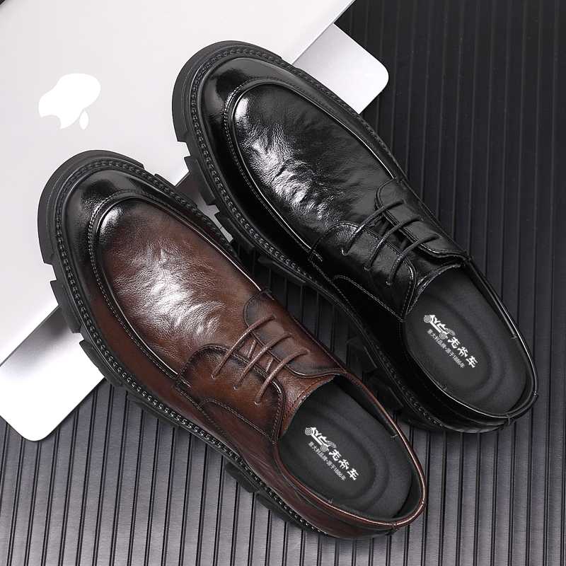 さりげなくスタイルアップ！厚底に見えない厚底シューズ10選