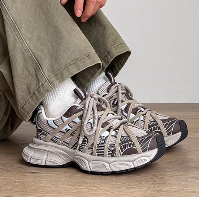 厚底スポーツシューズ メンズ運動靴 ローカット デッキタイプ