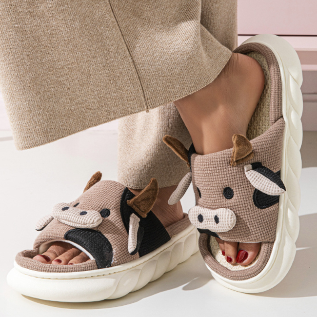 新作厚底牛柄ルームシューズ室内通気性抜群来客用