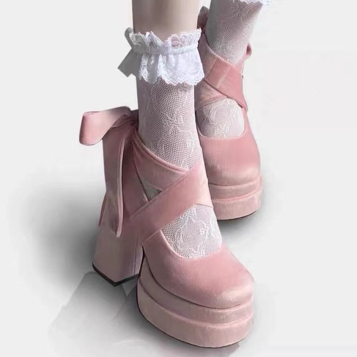 厚底 リボン紐厚底太踵パンプス