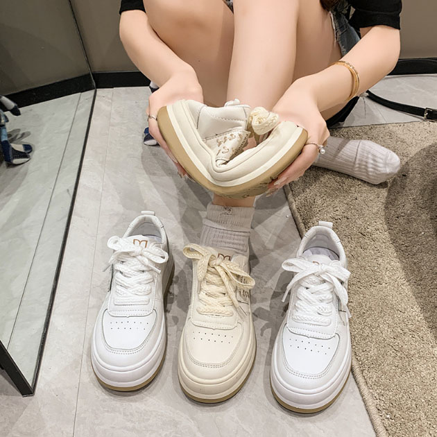 厚底スニーカー レディース 紐靴 楽ちん 滑り止め付き