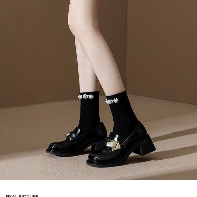 【美脚・脚長】エナメル厚底ローファー（金具付き・スクエアトゥ・5cm太ヒール）トレンドデザイン