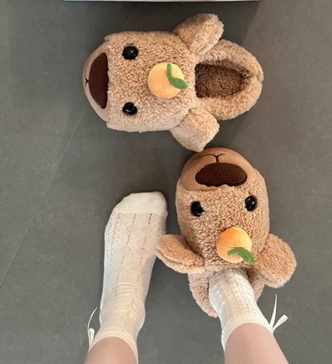 【ぬくもり癒し】くま顔もこもこ厚底スリッパ（3.5cm・秋冬ルームシューズ）
