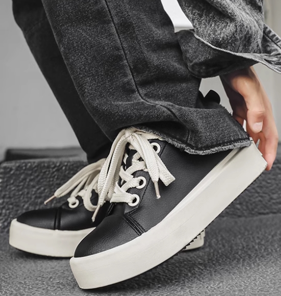 厚底スポーツシューズ メンズ ローカット運動靴