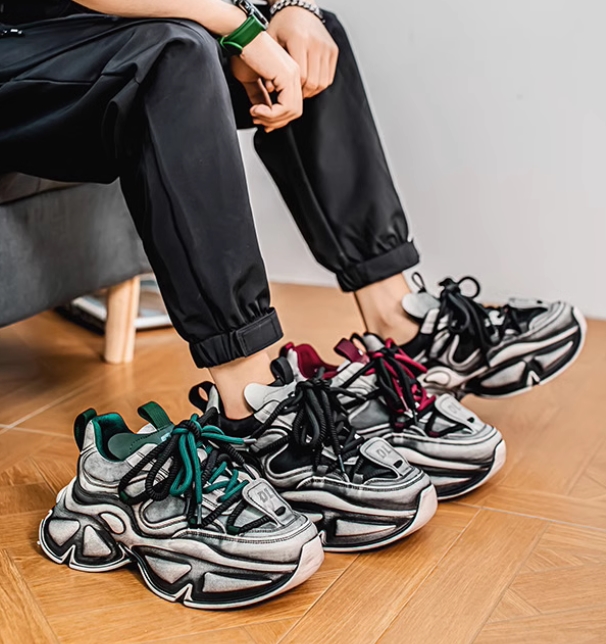 厚底スポーツシューズ メンズ運動靴 ローカット