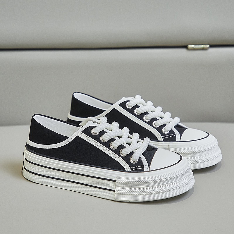 厚底スニーカー 紐付きローカット 女性用カジュアル靴