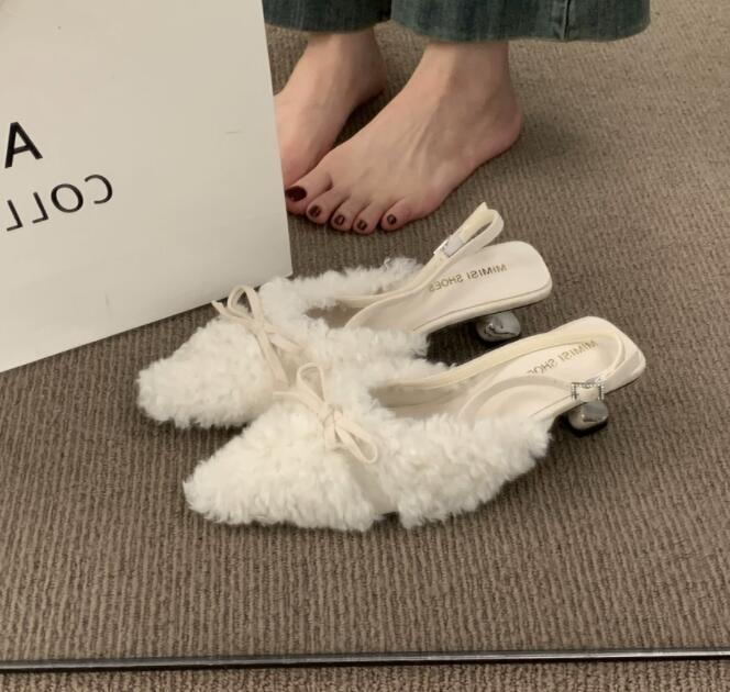 【大人きれいめ】ボア素材ポインテッド厚底サンダル（3cm・お出かけ用）