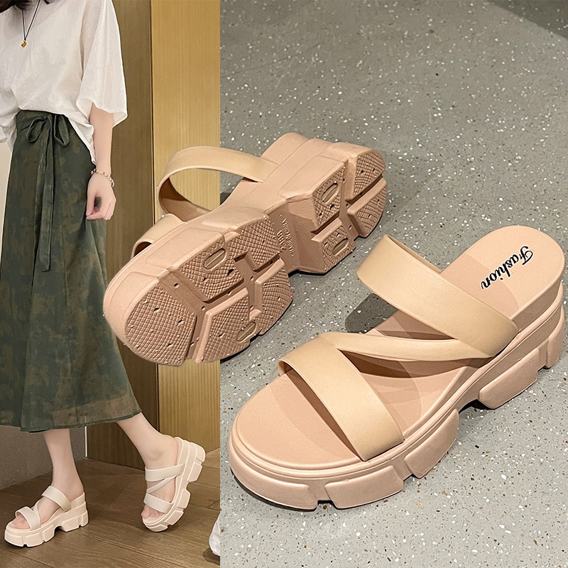 厚底 クロスストラップ厚底サンダル