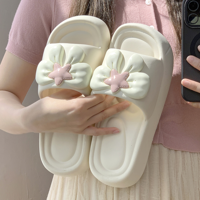 厚底 お花の星ふわもこ厚底サンダル
