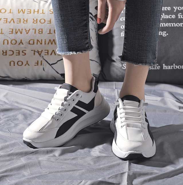 【スタイリッシュデザイン×通気メッシュ×韓国系】3.0cm厚底スニーカー