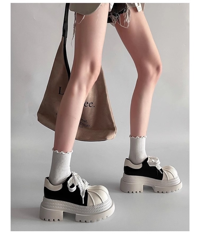 厚底スニーカー 紐靴 女性用 ローカット シューズ