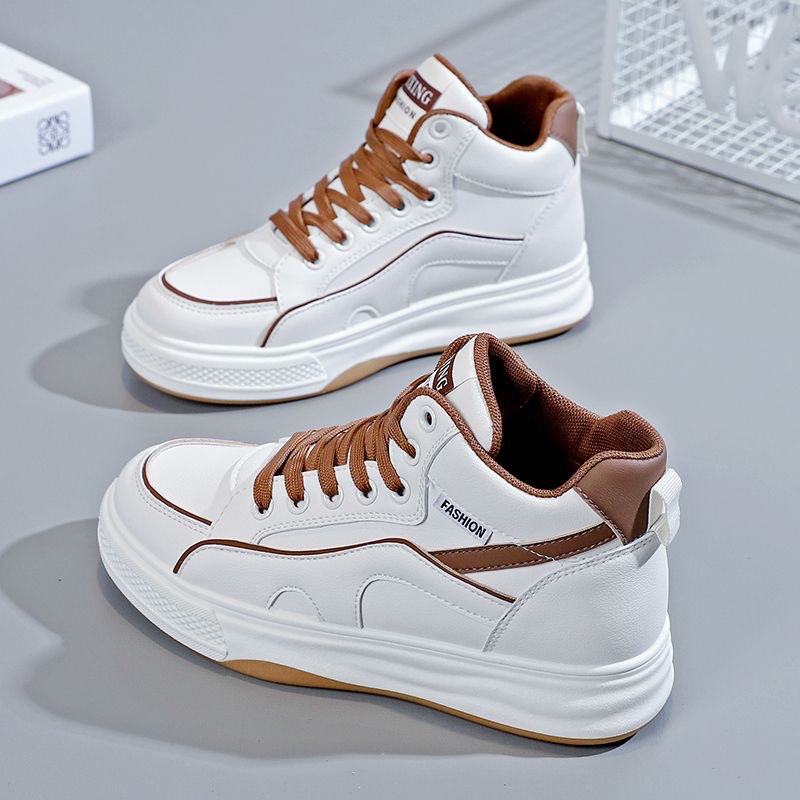 レディース厚底ハイカット運動靴美脚効果抜群