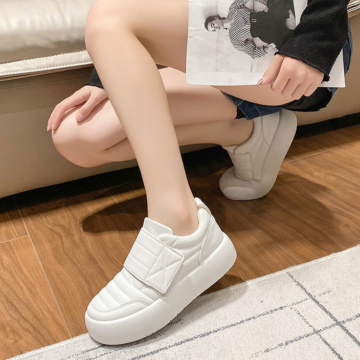 【シンプルデザイン×美脚スタイルアップ×韓国系】4.0cm厚底スニーカー