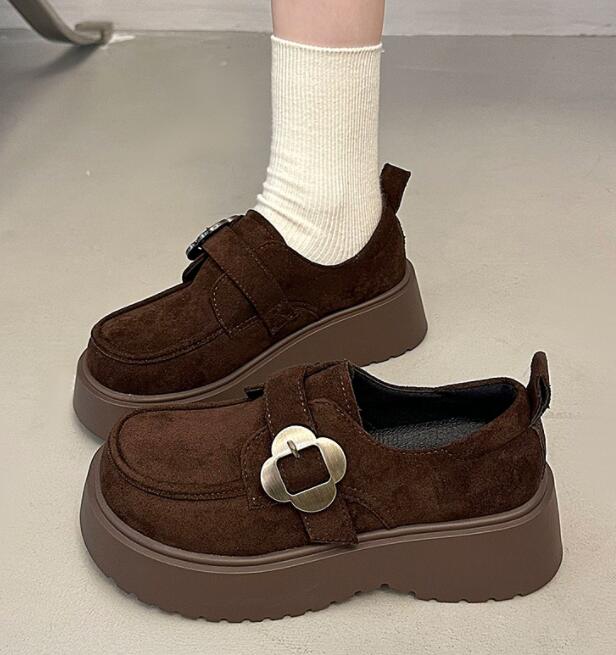 秋冬厚底パンプス金属バックル付きローファー靴