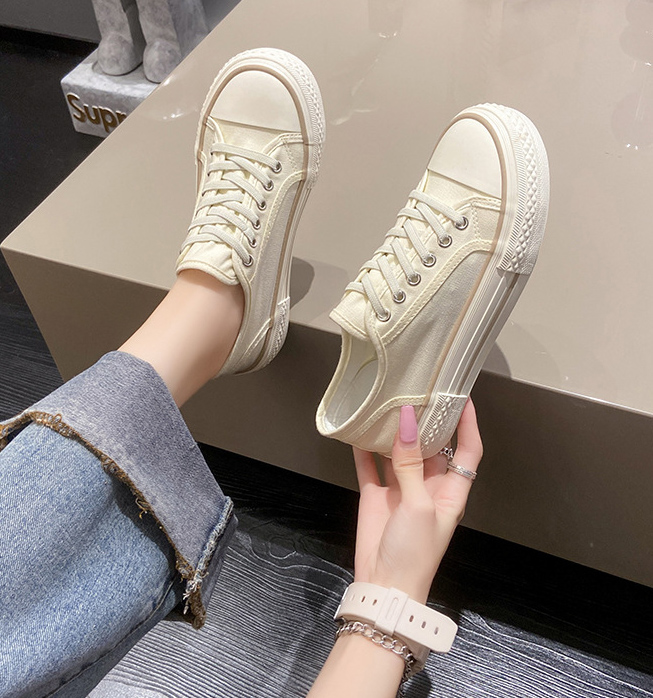 厚底スニーカー 軽量 通勤通学 美脚効果 送料無料