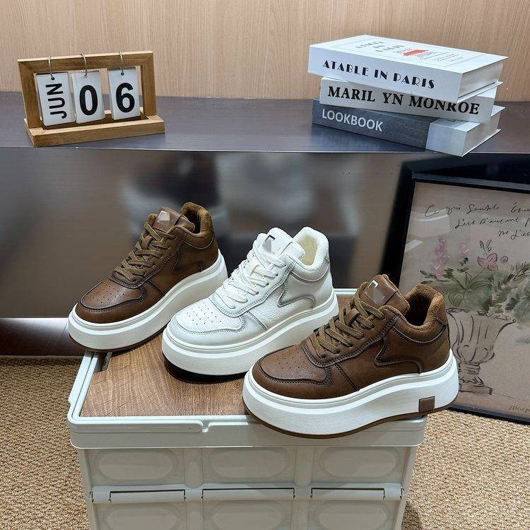 【レザー調デザイン×7cm美脚効果×韓国系】7.0cm厚底スニーカー