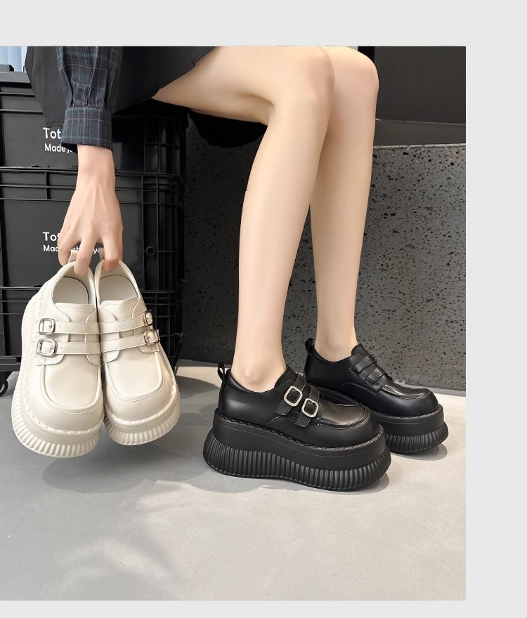 【厚底×ダブルバックル×モダン】ローファー｜脚長見え×安定感×きれいめ対応