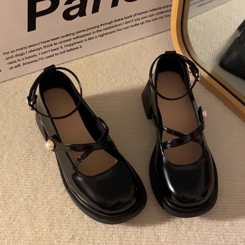 厚底 クロスストラップパール装飾厚底パンプス