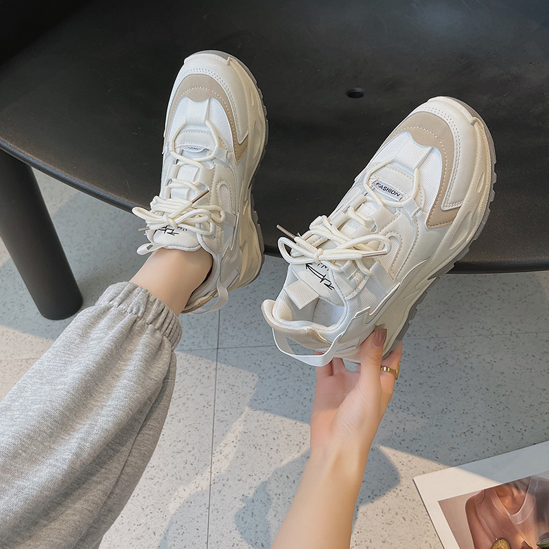 秋冬新作 厚底スニーカー 美脚効果 通気性抜群 カジュアルシューズ