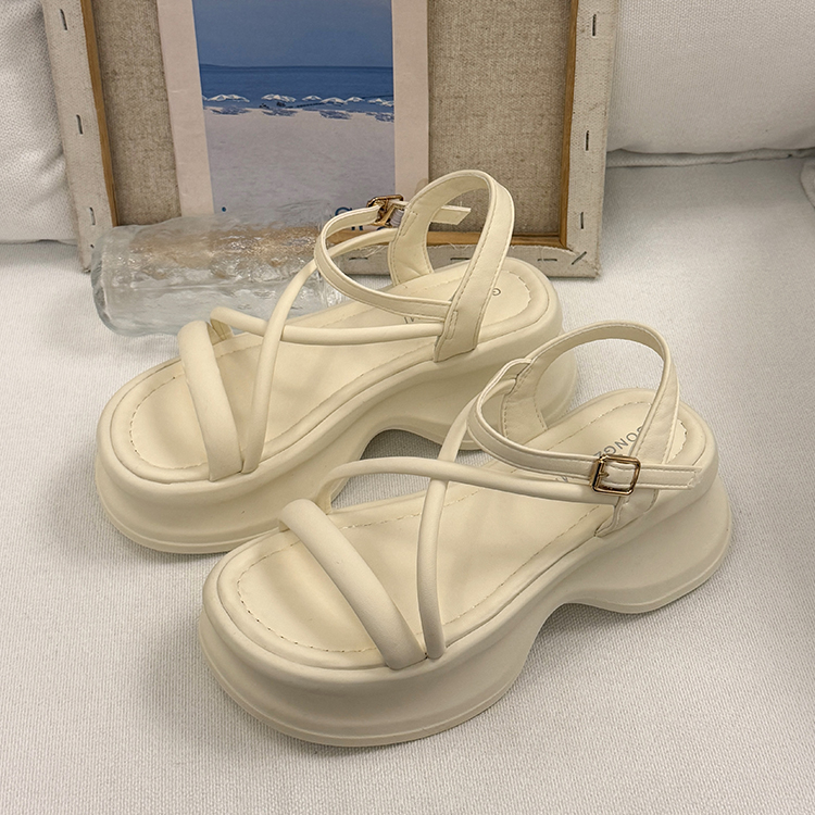 厚底 波形ソールクロスストラップサンダル