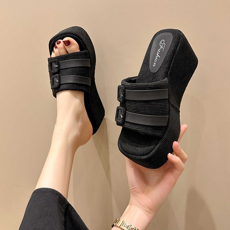 厚底サンダル 軽量 通気性 ウェッジソール スタイルアップ