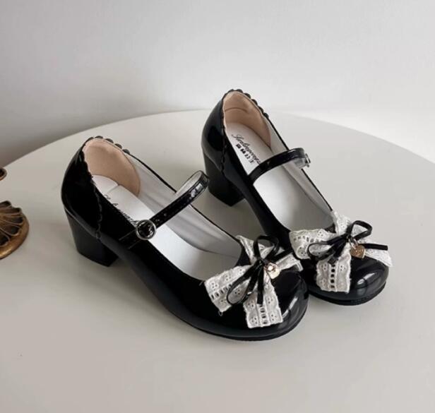 【甘かわロリータ】レース付きストラップ厚底パンプス（6cm）