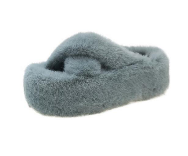 秋冬新作ふわふわファーサンダル保温厚底スリッパ