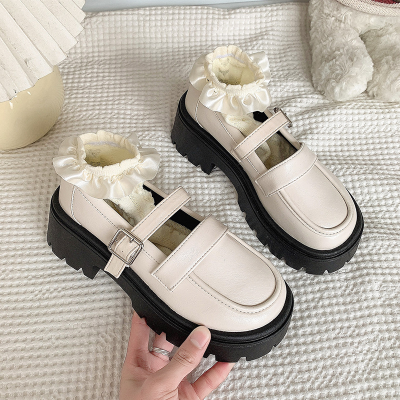 【厚底×アンクルストラップ×クラシカル】ローファー｜安定感×脚長見え×上品