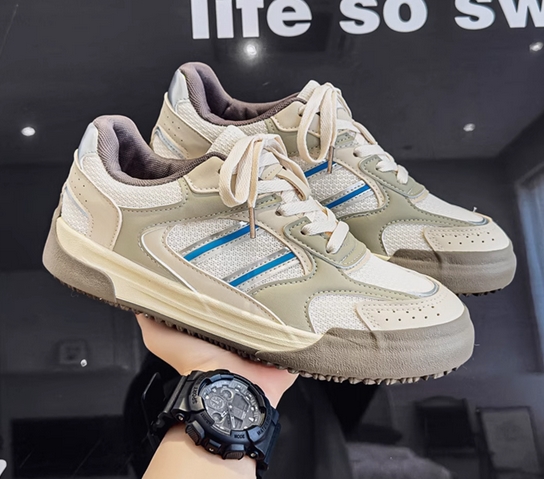 厚底スポーツシューズ メンズ運動靴 ローカット三本線