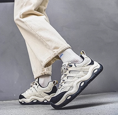 厚底スポーツシューズ メンズ運動靴 ローカット