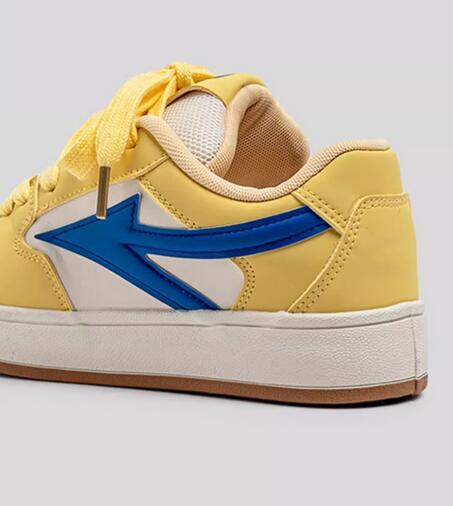 厚底スポーツシューズ メンズ運動靴 ローカット