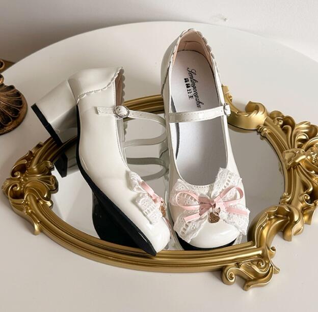 【甘かわロリータ】レース付きストラップ厚底パンプス（6cm）