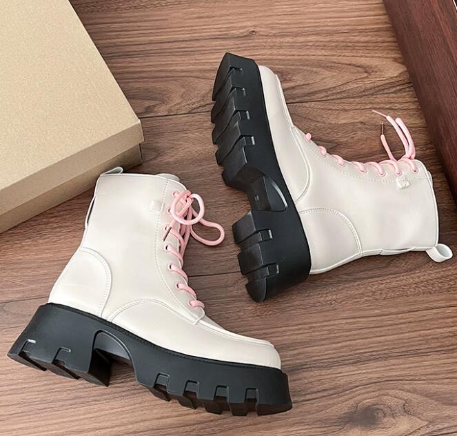 秋冬厚底ブーツ レースアップ編み上げショートブーツ