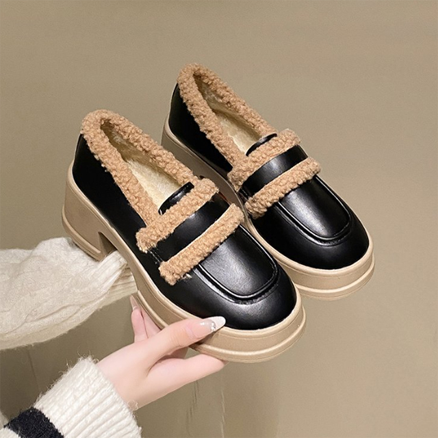 裏ボア厚底ローファー レディース 美脚効果 通勤通学