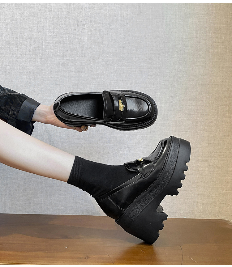 厚底 【金具アクセントデザイン × 脚長効果 × カジュアル系】13cm厚底ローファー