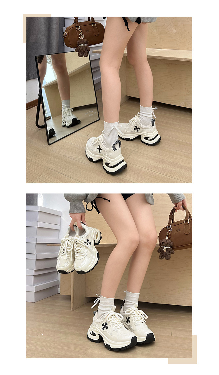 厚底 ワンポイント厚底スポーツシューズ