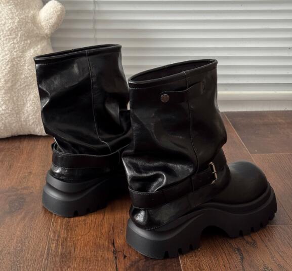 厚底ブーツ レザー調ベルト付きショートブーツ