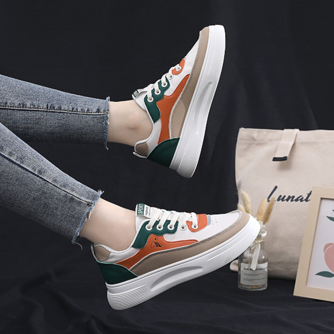 女性用配色厚底スニーカー通気性抜群復古風紐靴