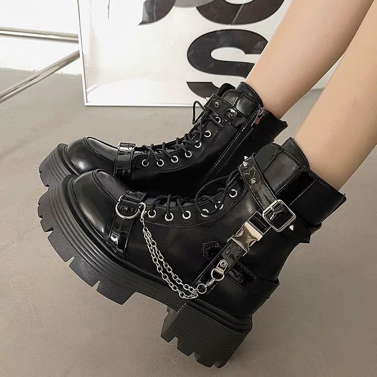 厚底チェーン編み上げブーツ｜バックル装飾×サイドジップ×重厚ソール