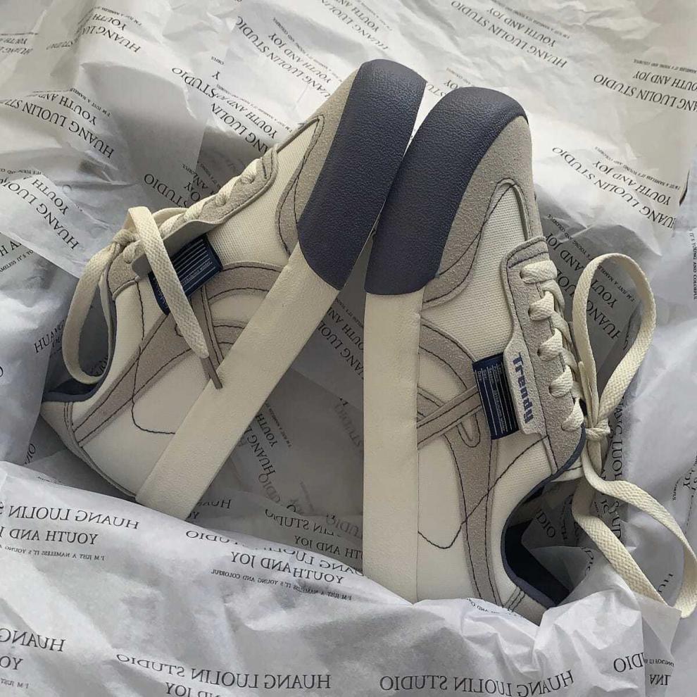 秋冬ナチュラル厚底スニーカー蝶デザインローカット