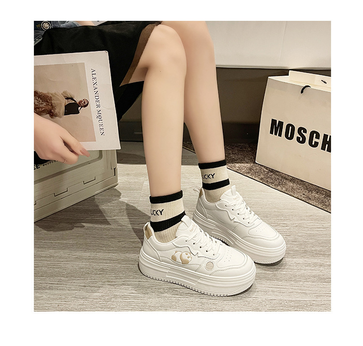 レディース厚底パンダ柄スニーカー白色可愛いローカット靴