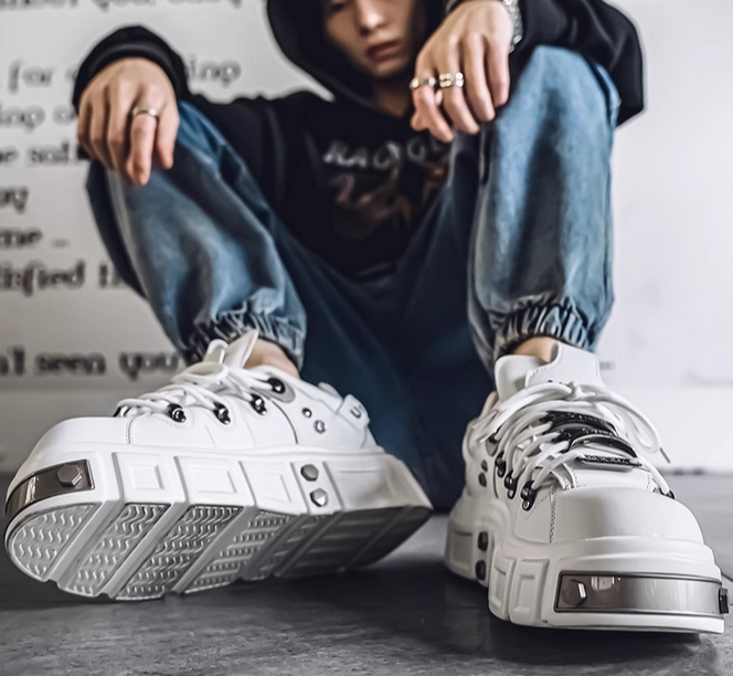 厚底スポーツシューズ メンズ運動靴 ローカット白色スニーカー