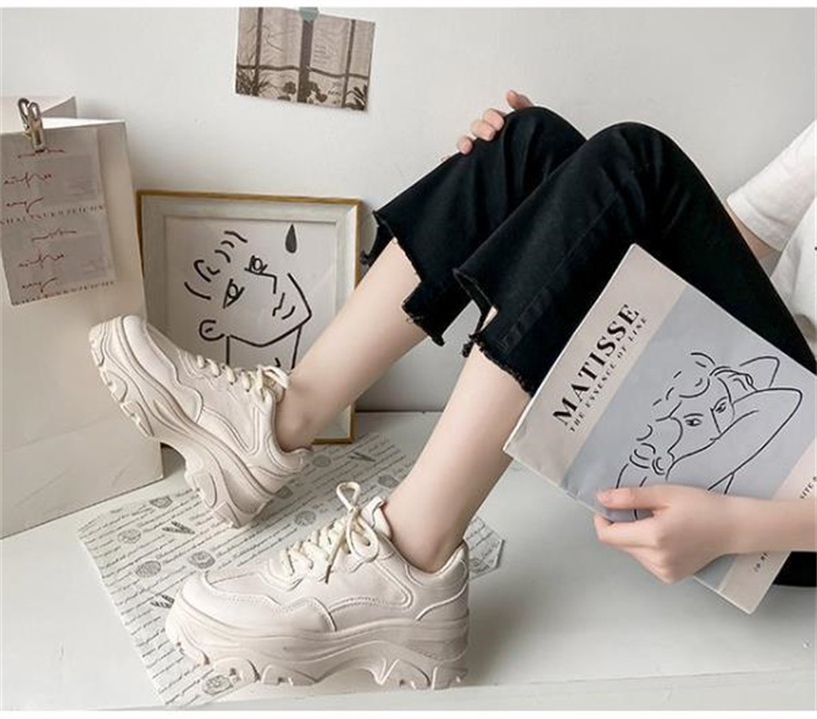 厚底スニーカー レディース 歩きやすい運動靴 選べる2色