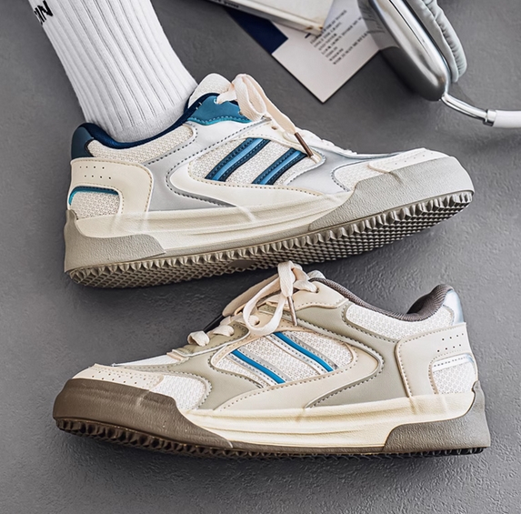 厚底スポーツシューズ メンズ運動靴 ローカット三本線