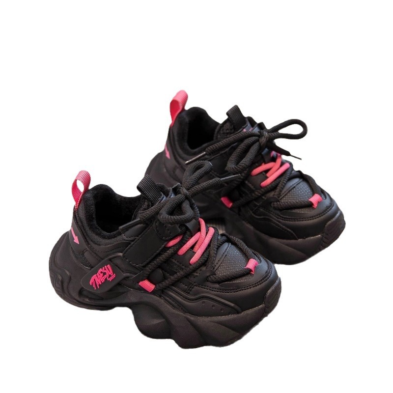子供用厚底スポーツシューズ 黒ピンク キッズ運動靴