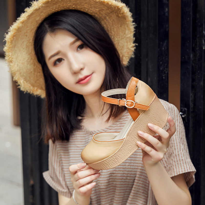 厚底商品 アンクルストラップ厚底サンダル
