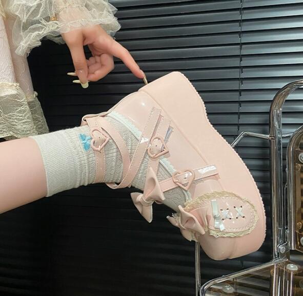 厚底パンプス リボン付き姫系 合皮製 可愛い靴