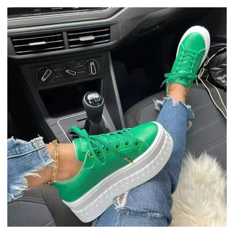 女性用厚底スニーカー紐付き脚長効果靴