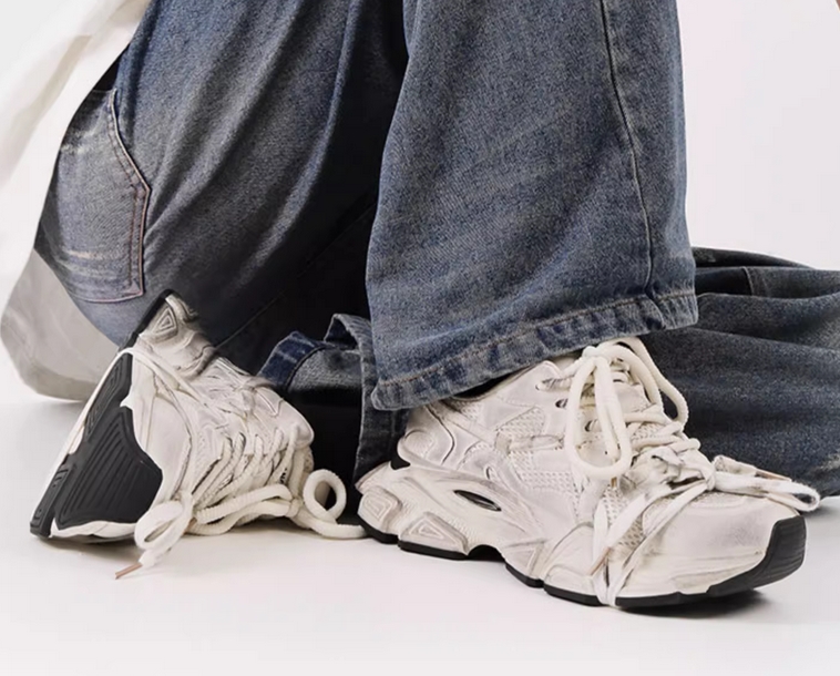 厚底スポーツシューズ メンズ運動靴 ローカット